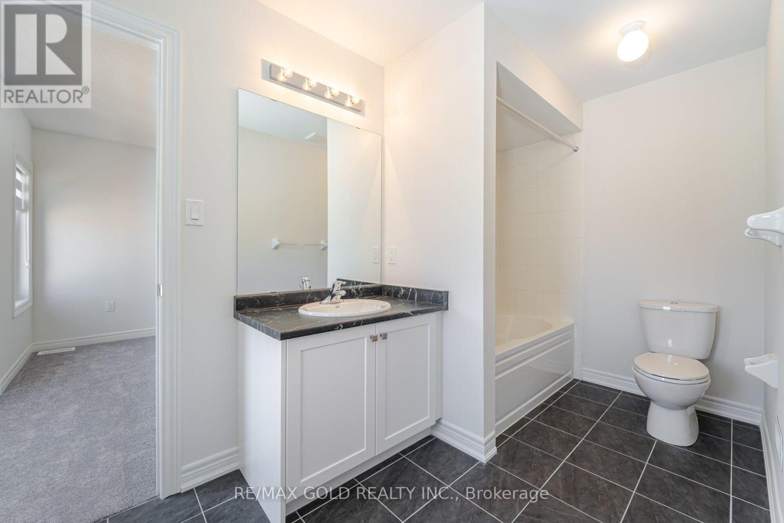 210 CHIPPEWA AVENUE - Image 39
