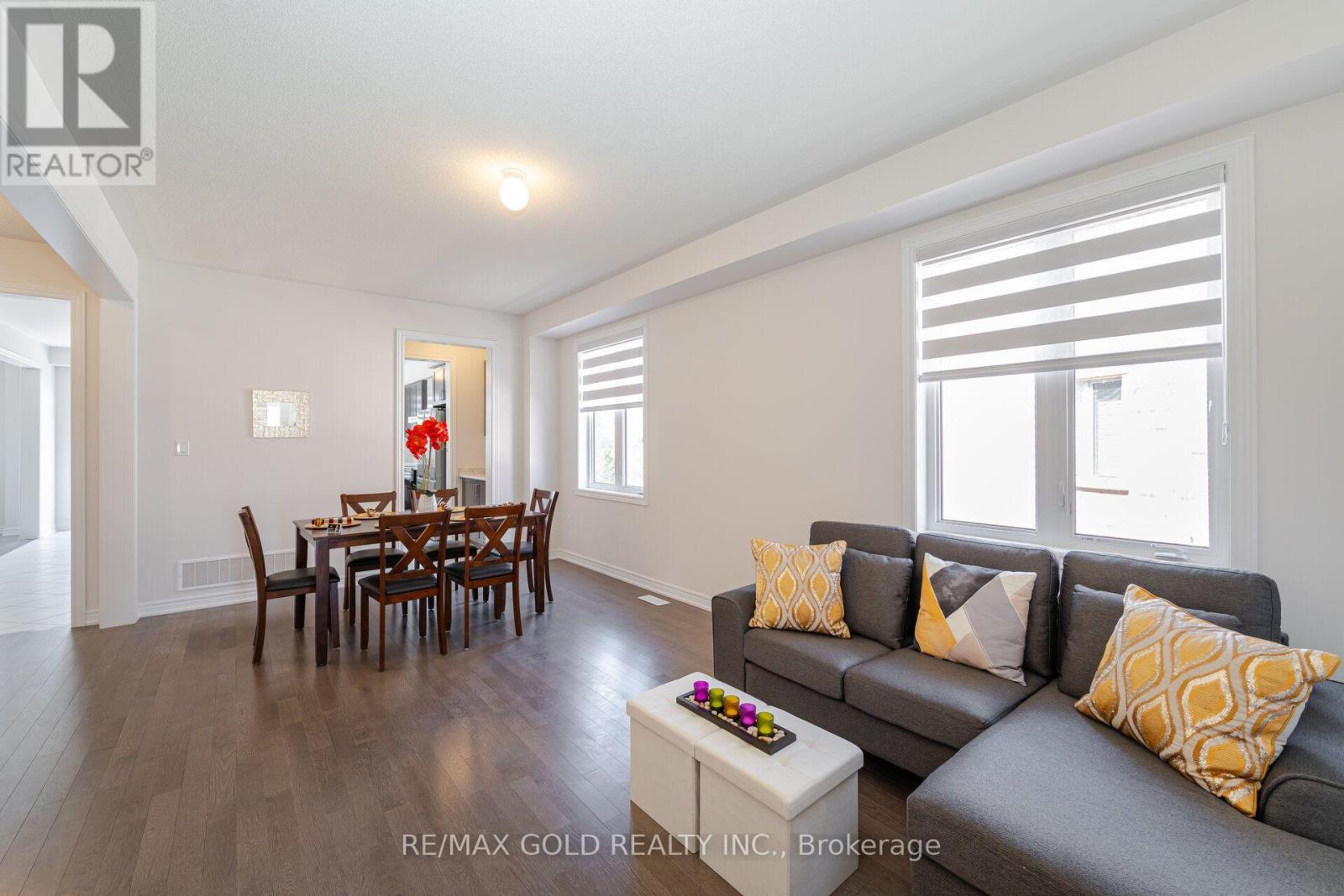 210 CHIPPEWA AVENUE - Image 7
