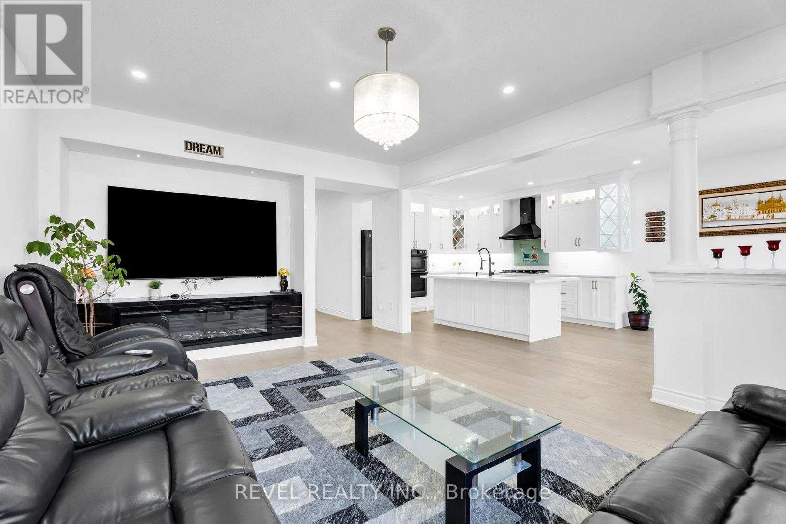 536 BRETT STREET - Image 11