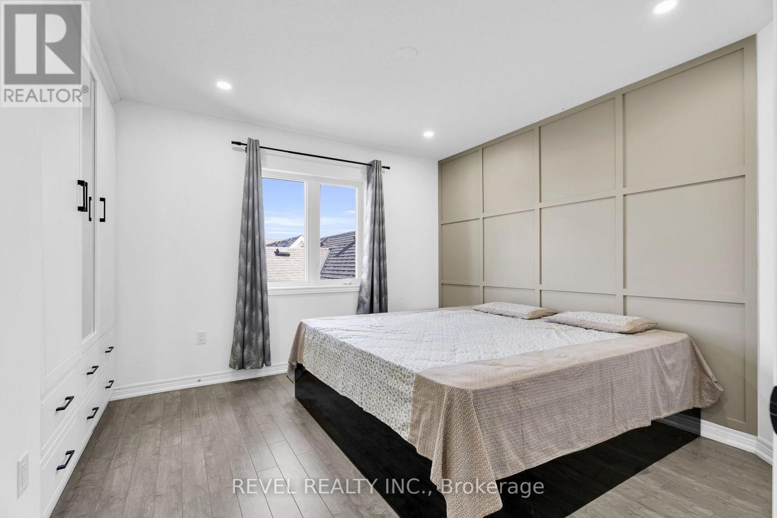 536 BRETT STREET - Image 29