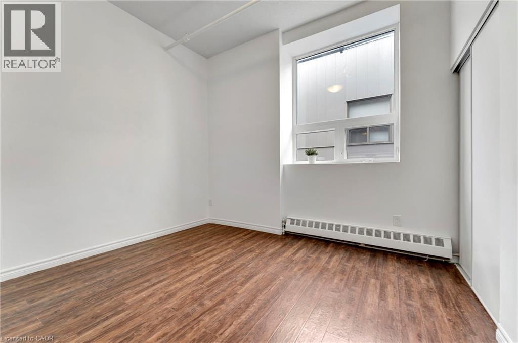 #409 90 COLBORNE Street - 12