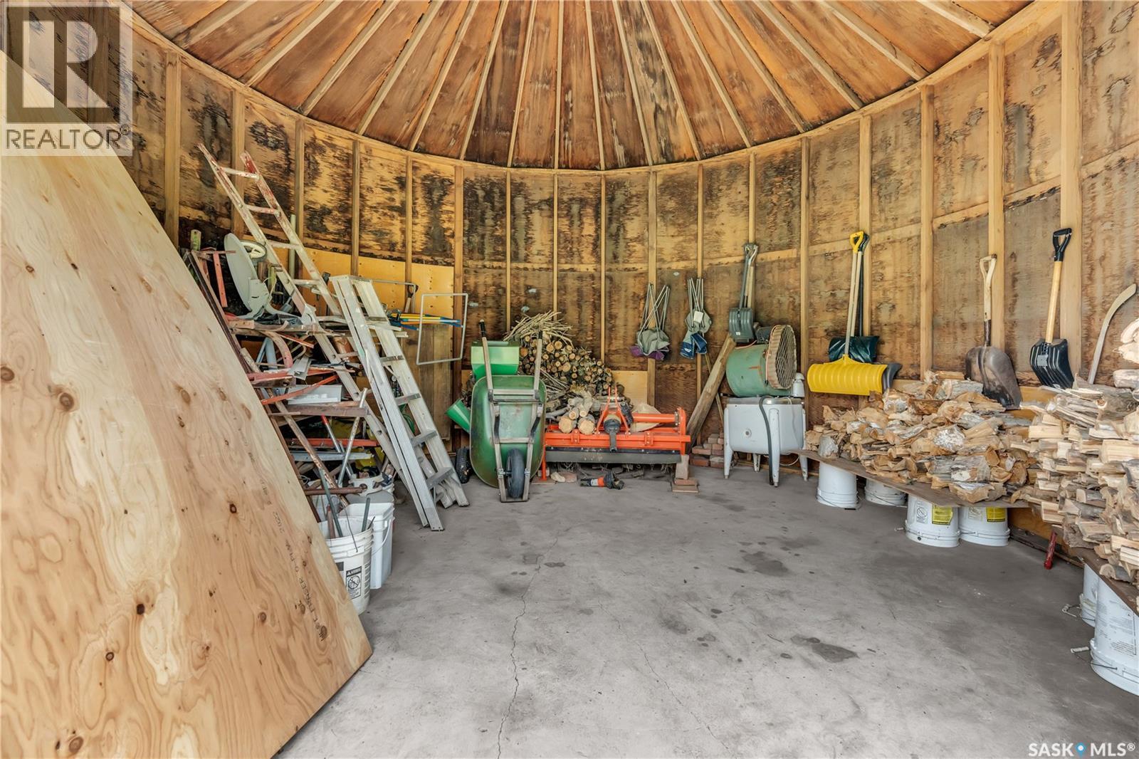 Purves Acreage - 57
