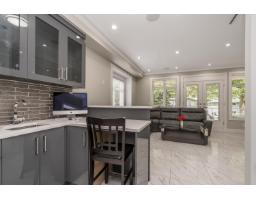 9021 Ben Nevis Crescent, Surrey, BC V3V6K6 Photo 19