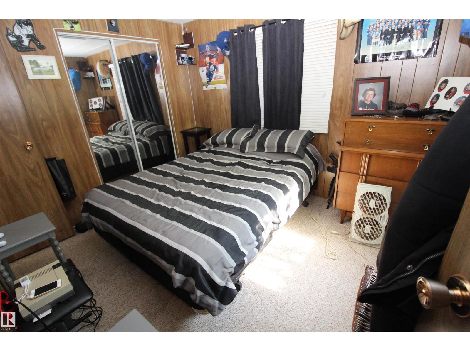 #10 9501 104 Ave - 26