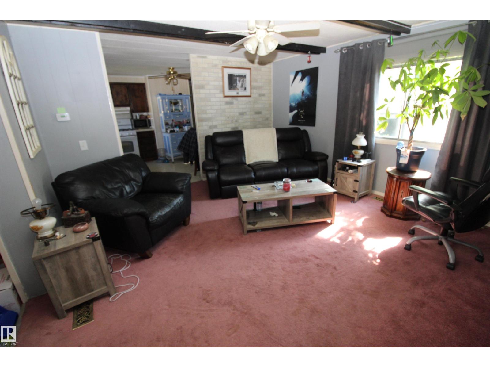 #10 9501 104 Ave - 15