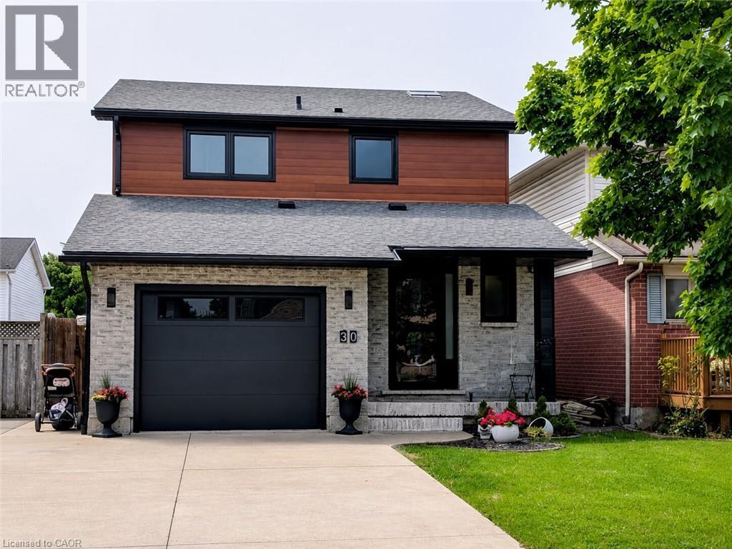 30 BUCHANAN Crescent - 1