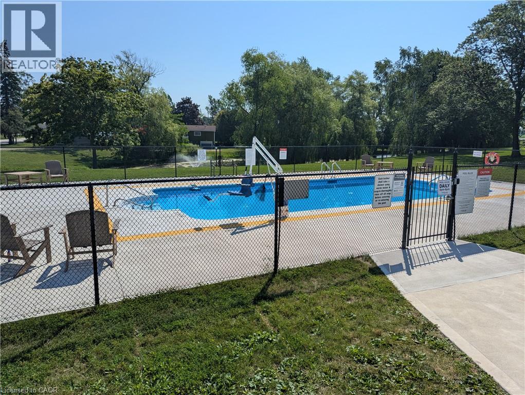 27 CRANBERRY Drive - 24