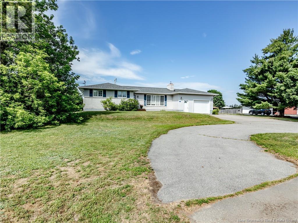 27 Hutchinson Lane - Image 2