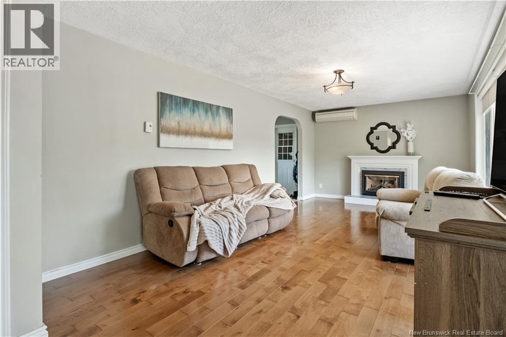 27 Hutchinson Lane - Image 8