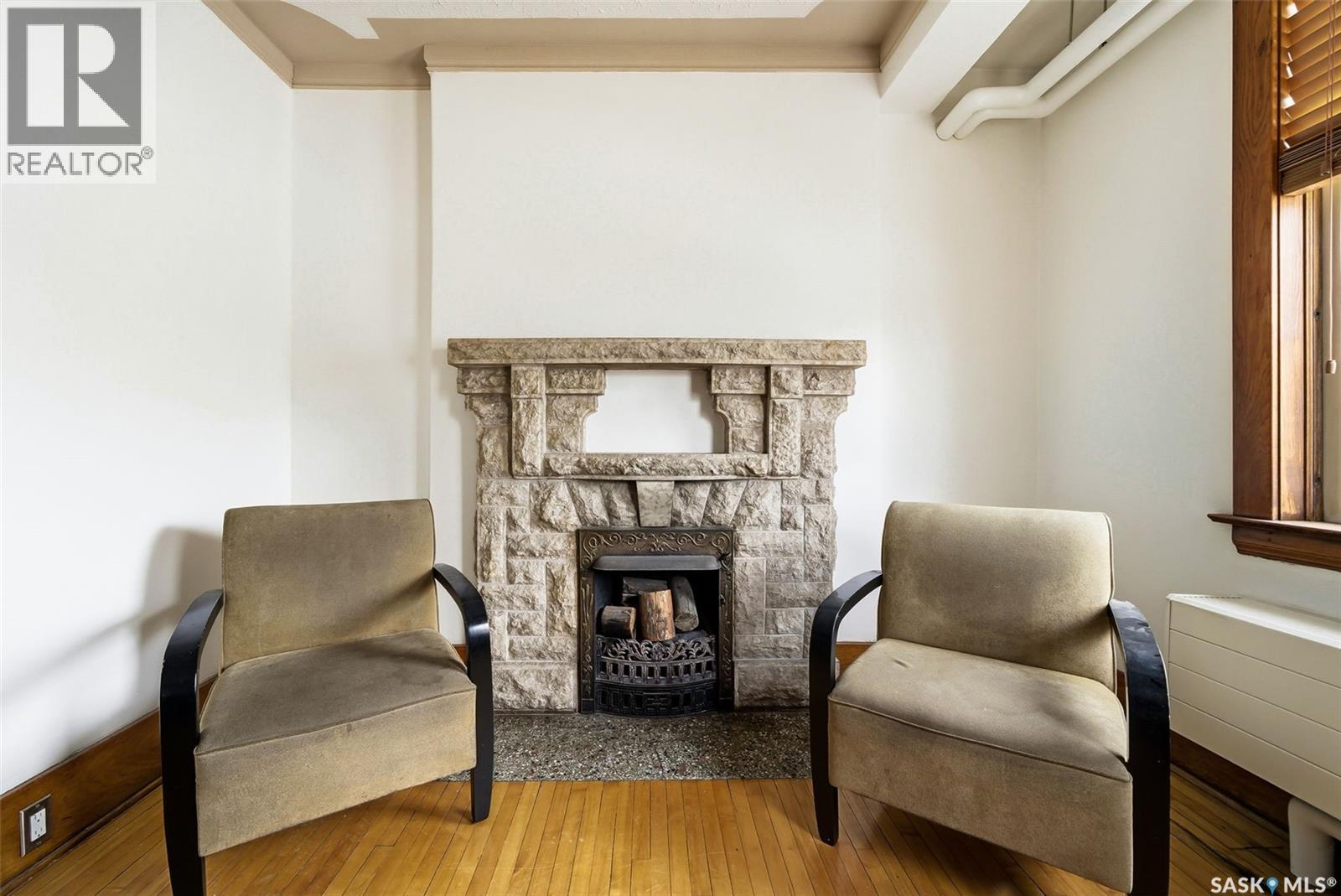 #17 2201 14th AVENUE - 5