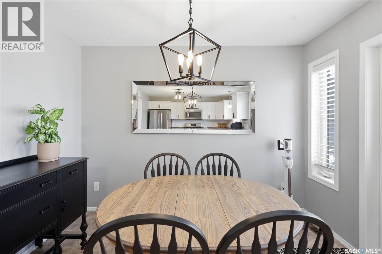 310 Martens AVENUE - 15