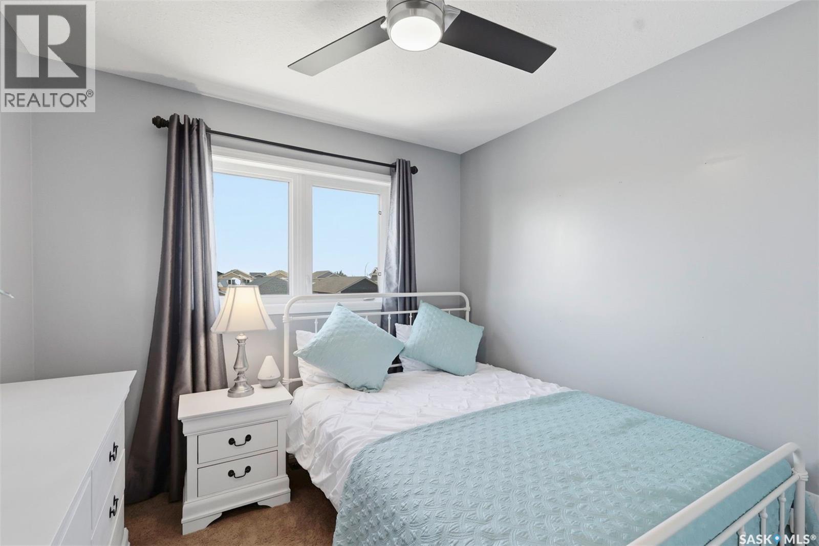 310 Martens AVENUE - 22
