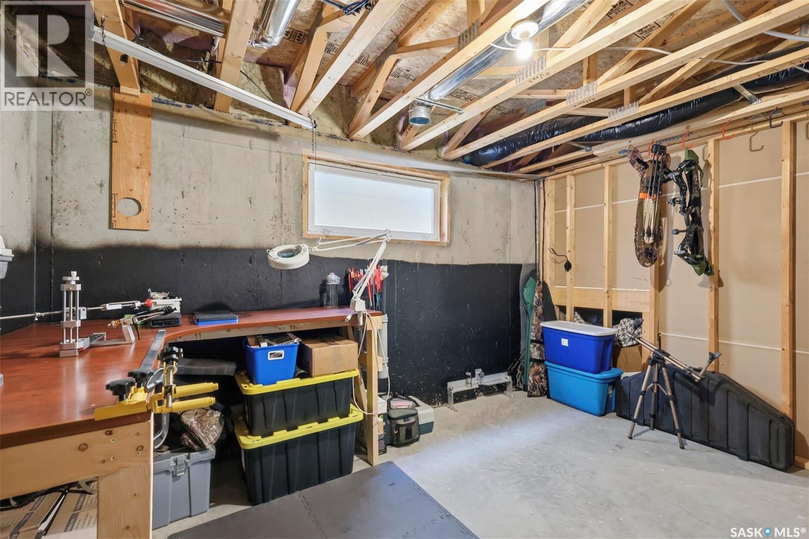 310 Martens AVENUE - 29