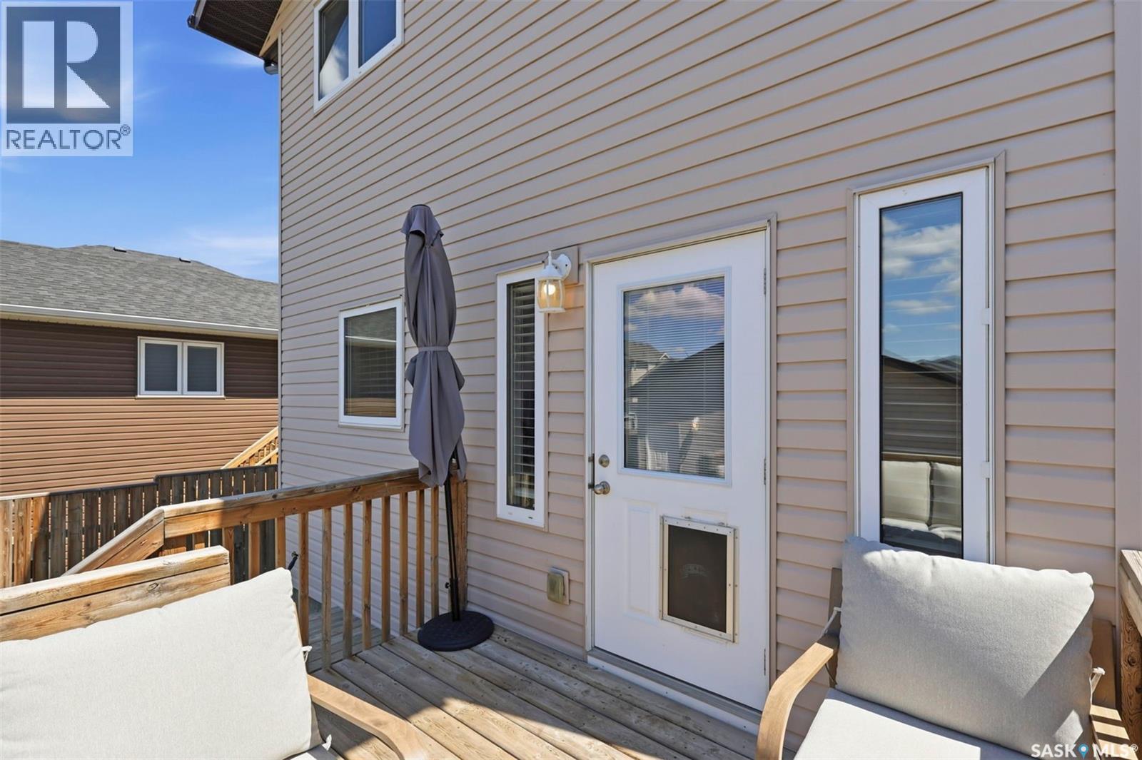 310 Martens AVENUE - 36