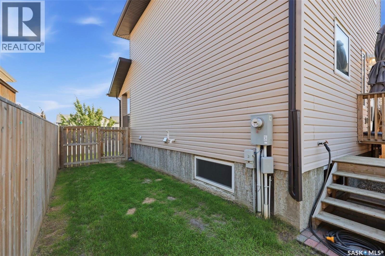 310 Martens AVENUE - 43