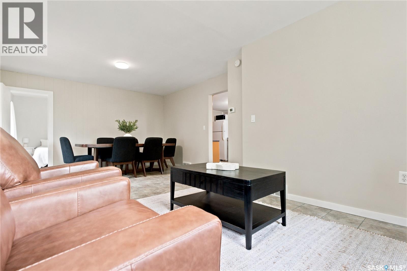 100 Railway AVENUE S - 14