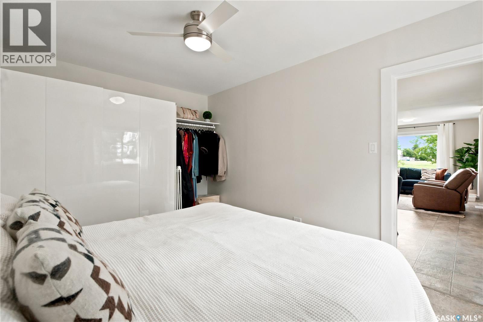 100 Railway AVENUE S - 15