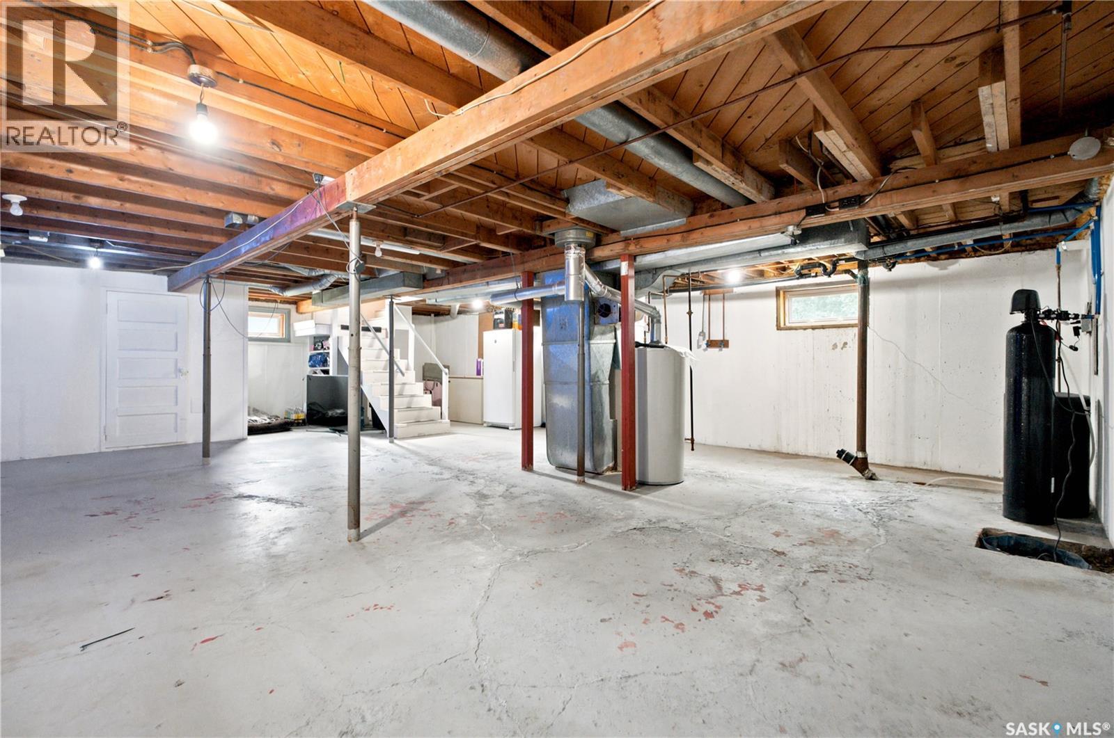 100 Railway AVENUE S - 30