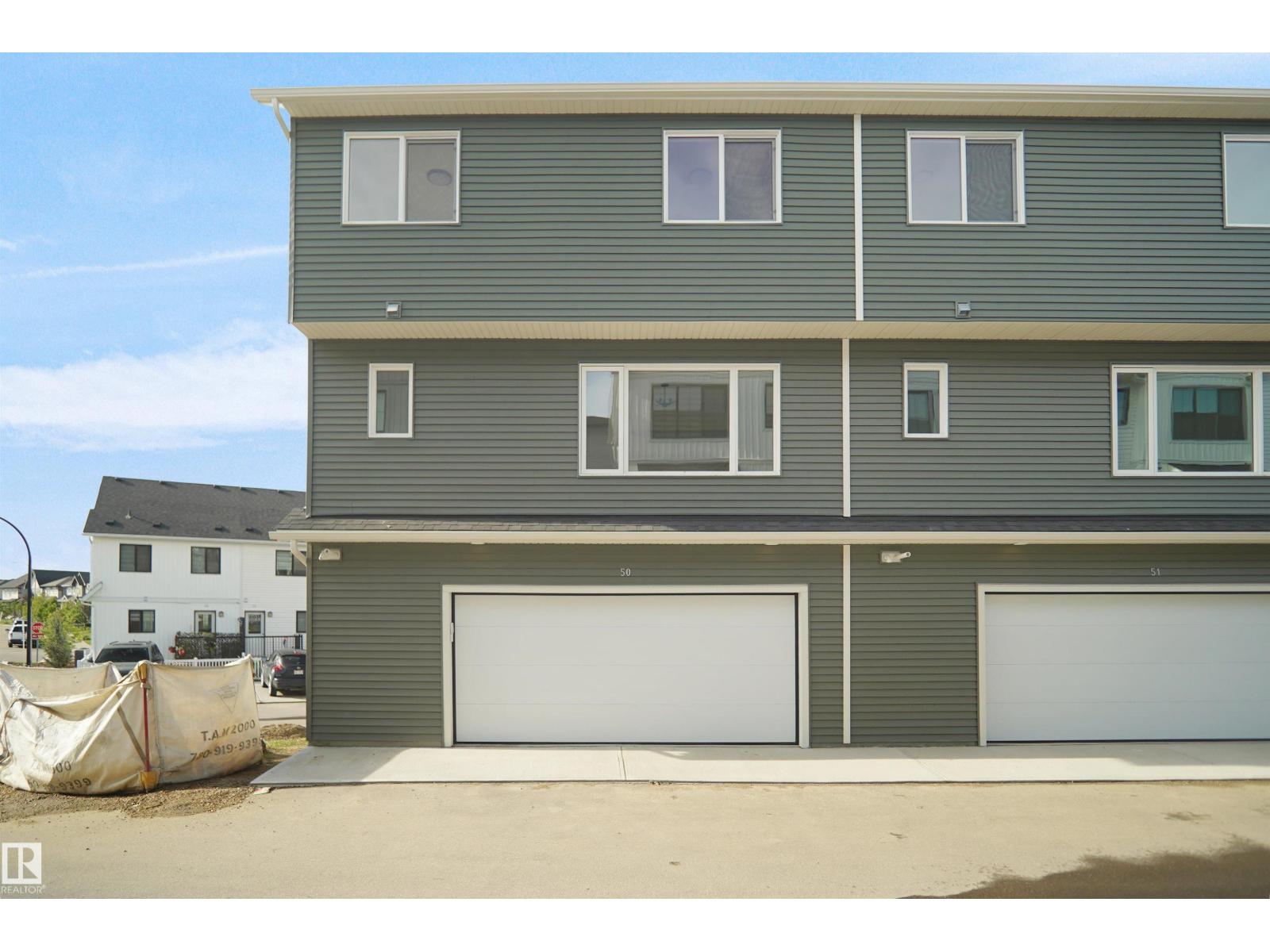 #61 525 SECORD BV NW - 26