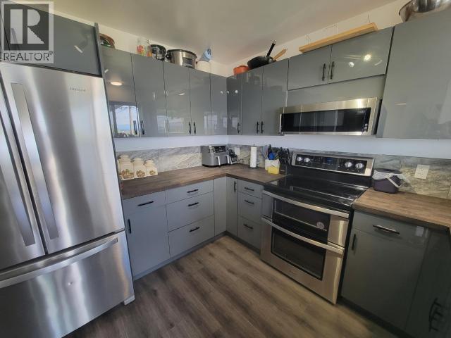 4029 JOYCE AVE - 8