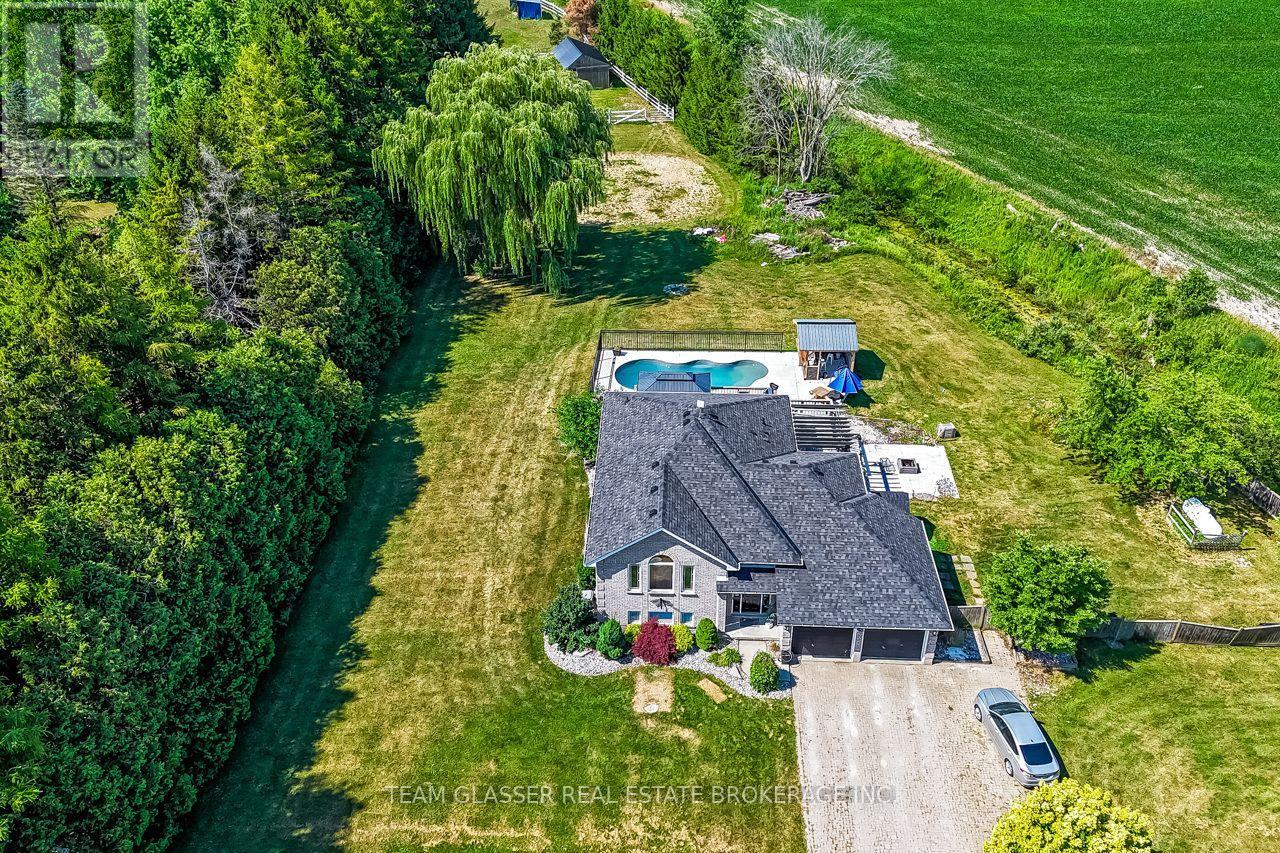 23999 MAYFAIR ROAD - 2
