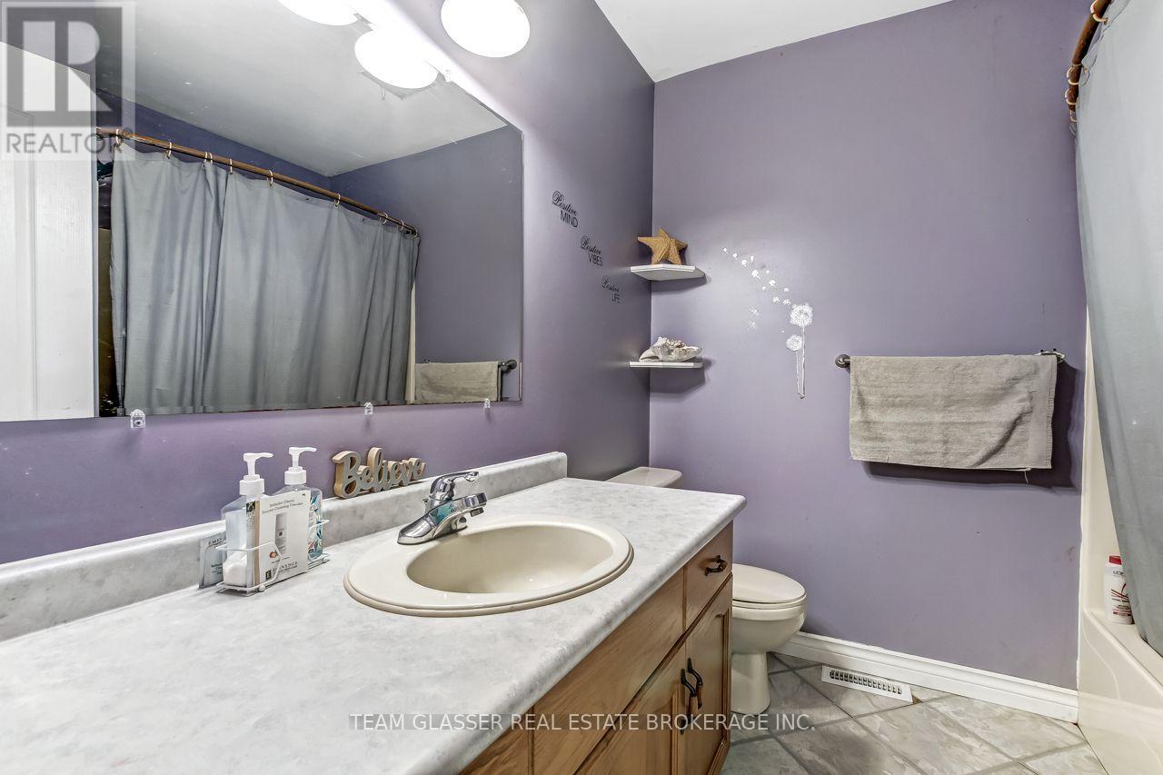23999 MAYFAIR ROAD - 24