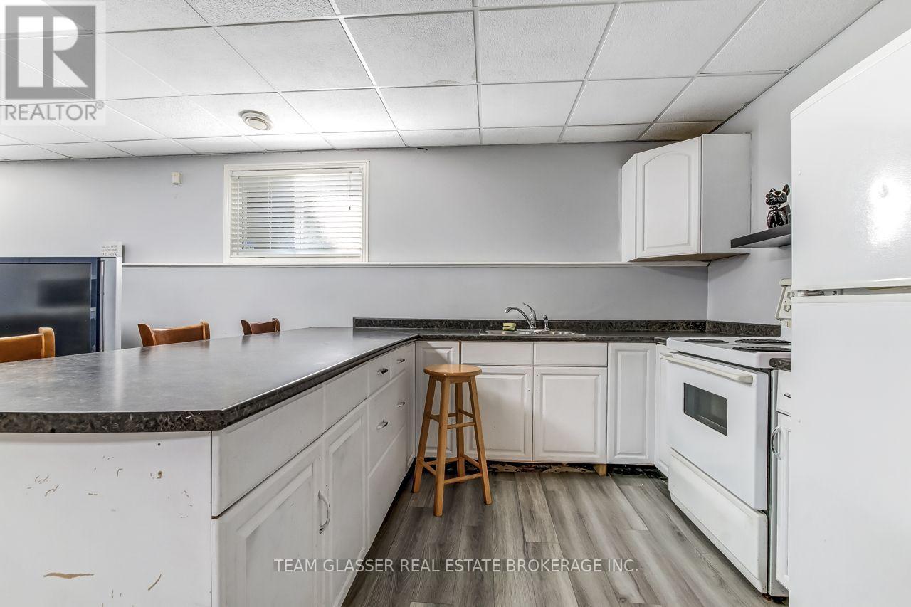 23999 MAYFAIR ROAD - 27