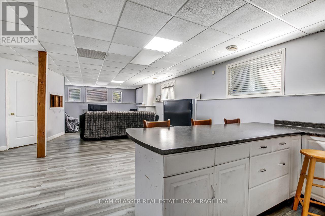 23999 MAYFAIR ROAD - 28