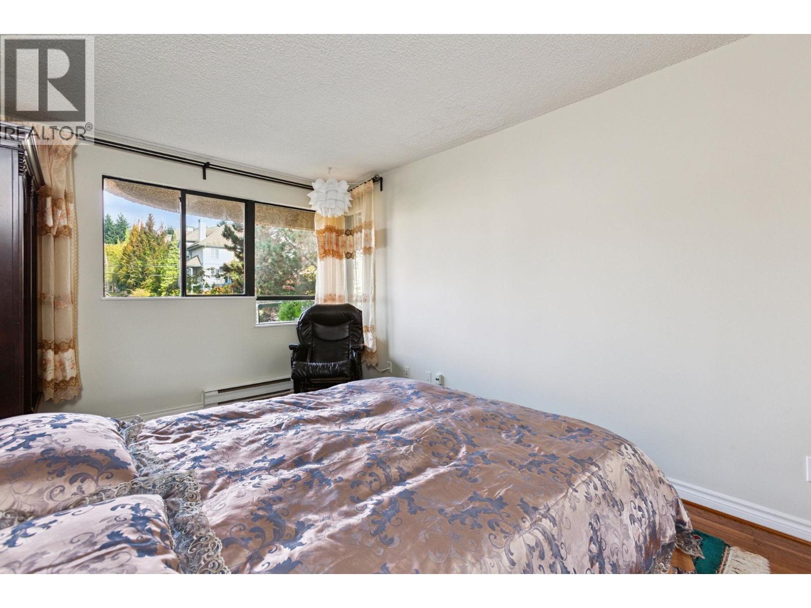 402 1026 QUEENS AVENUE, New Westminster