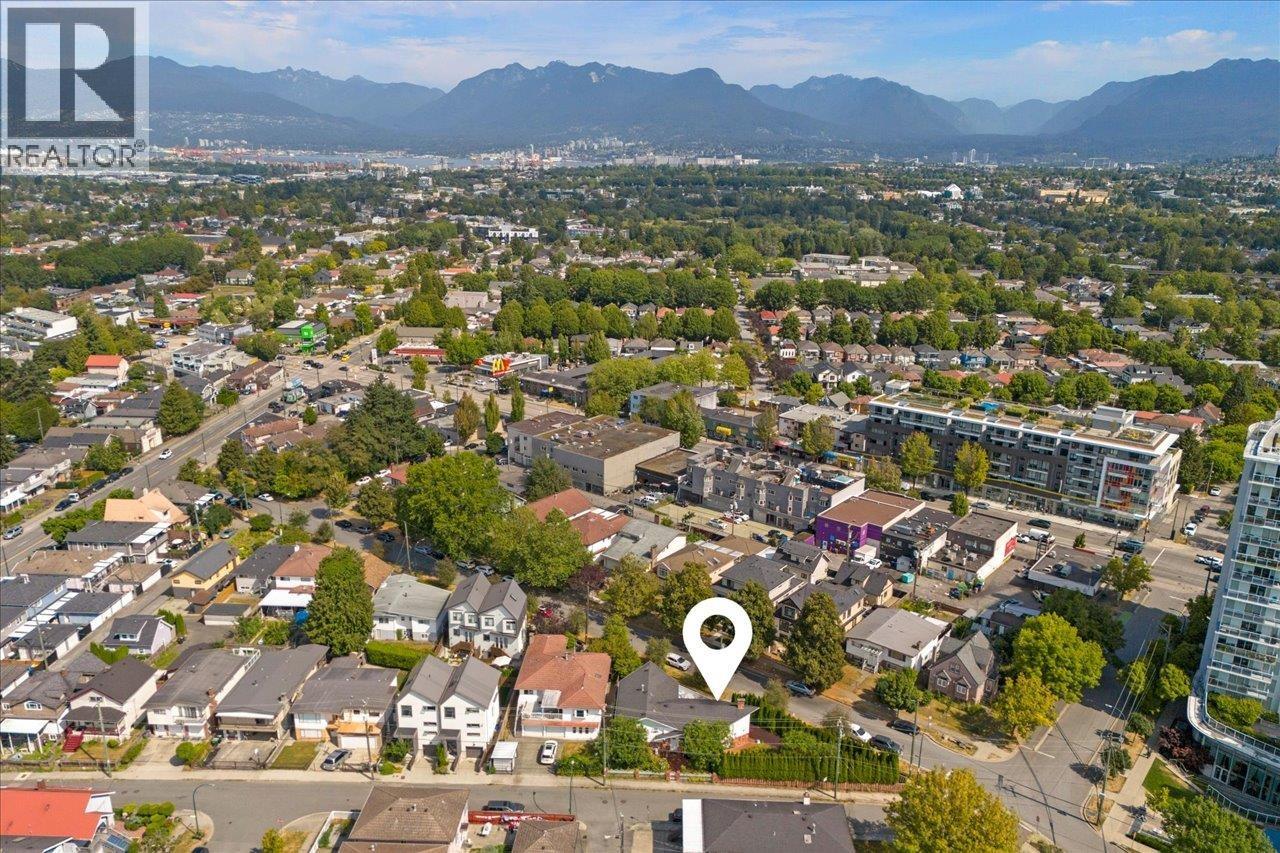 4 Bed, 3 Bath House for Sale in Vancouver – 2095 E 31ST AVENUE, Vancouver – MLS# R3145479 - Image 34