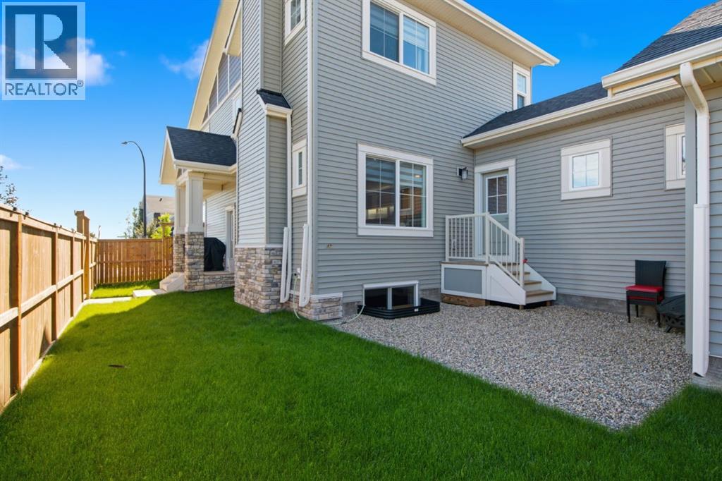601 Reynolds Crescent SW - 29
