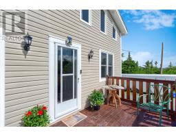 20 Hells Hill Pond Road thumbnail 11