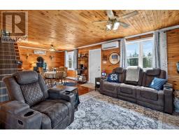 20 Hells Hill Pond Road thumbnail 15