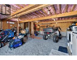 20 Hells Hill Pond Road thumbnail 42