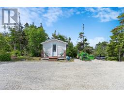 20 Hells Hill Pond Road thumbnail 7