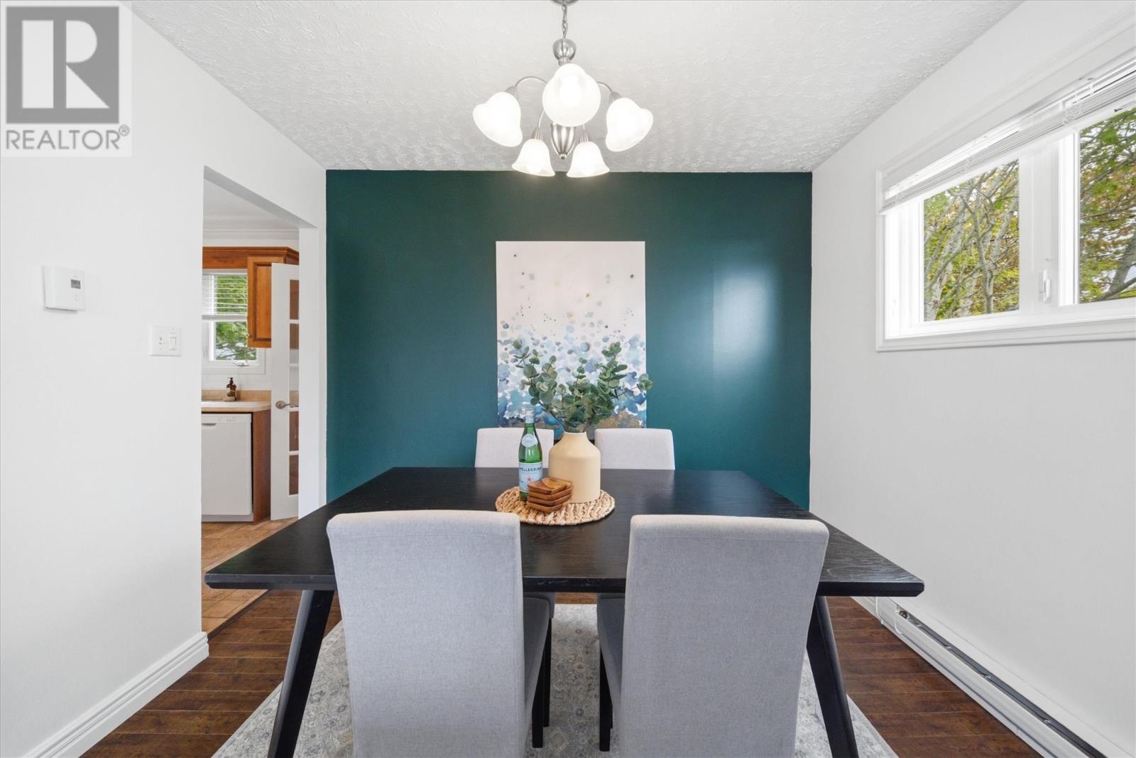 44 Grieve Street - 11