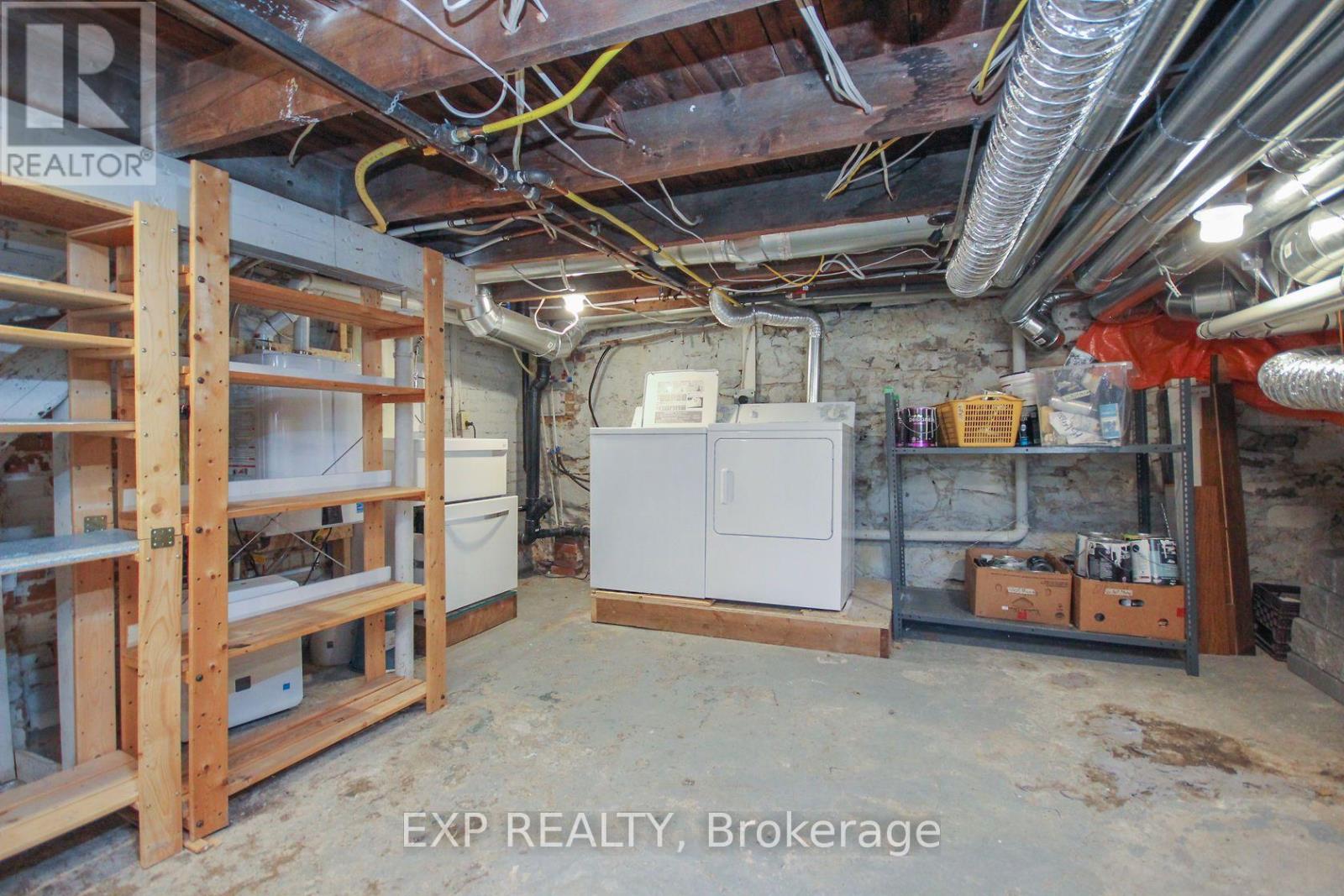 114 SWEETLAND AVENUE, Ottawa. Luxury613. By Peter Sagos - Image 24