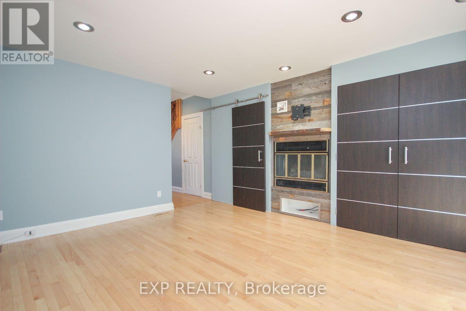 114 SWEETLAND AVENUE, Ottawa. Luxury613. By Peter Sagos - Image 8