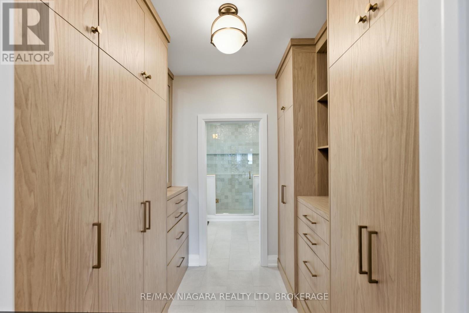 2 COTTAGE AVENUE - 19