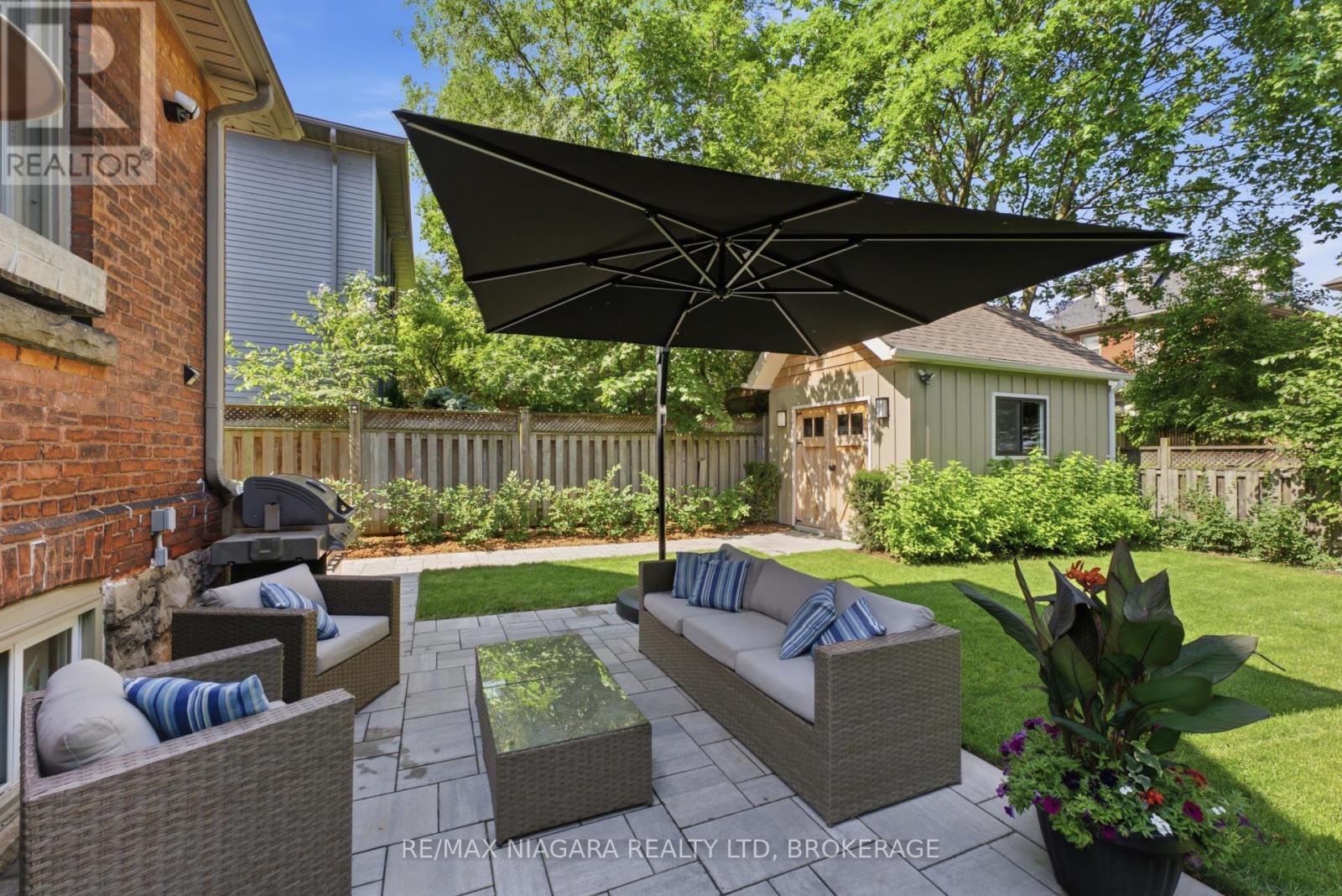 2 COTTAGE AVENUE - 33