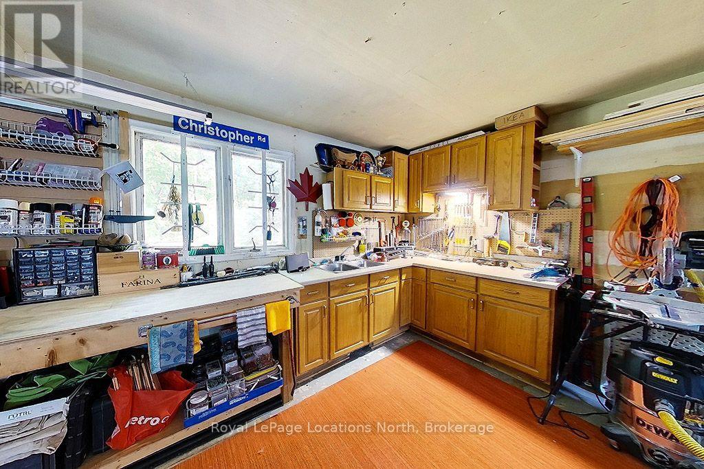 194 MONTGOMERY STREET - 23
