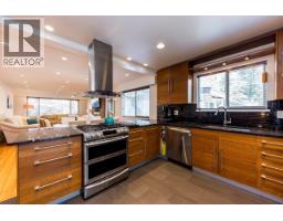 2549 Bendale Road, North Vancouver, BC V7H1G6 Photo 9