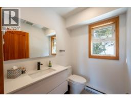 8373 Mountain View Drive, Whistler, BC V8E0G3 Photo 10