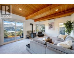 8373 Mountain View Drive, Whistler, BC V8E0G3 Photo 19