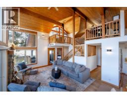 8373 Mountain View Drive, Whistler, BC V8E0G3 Photo 9