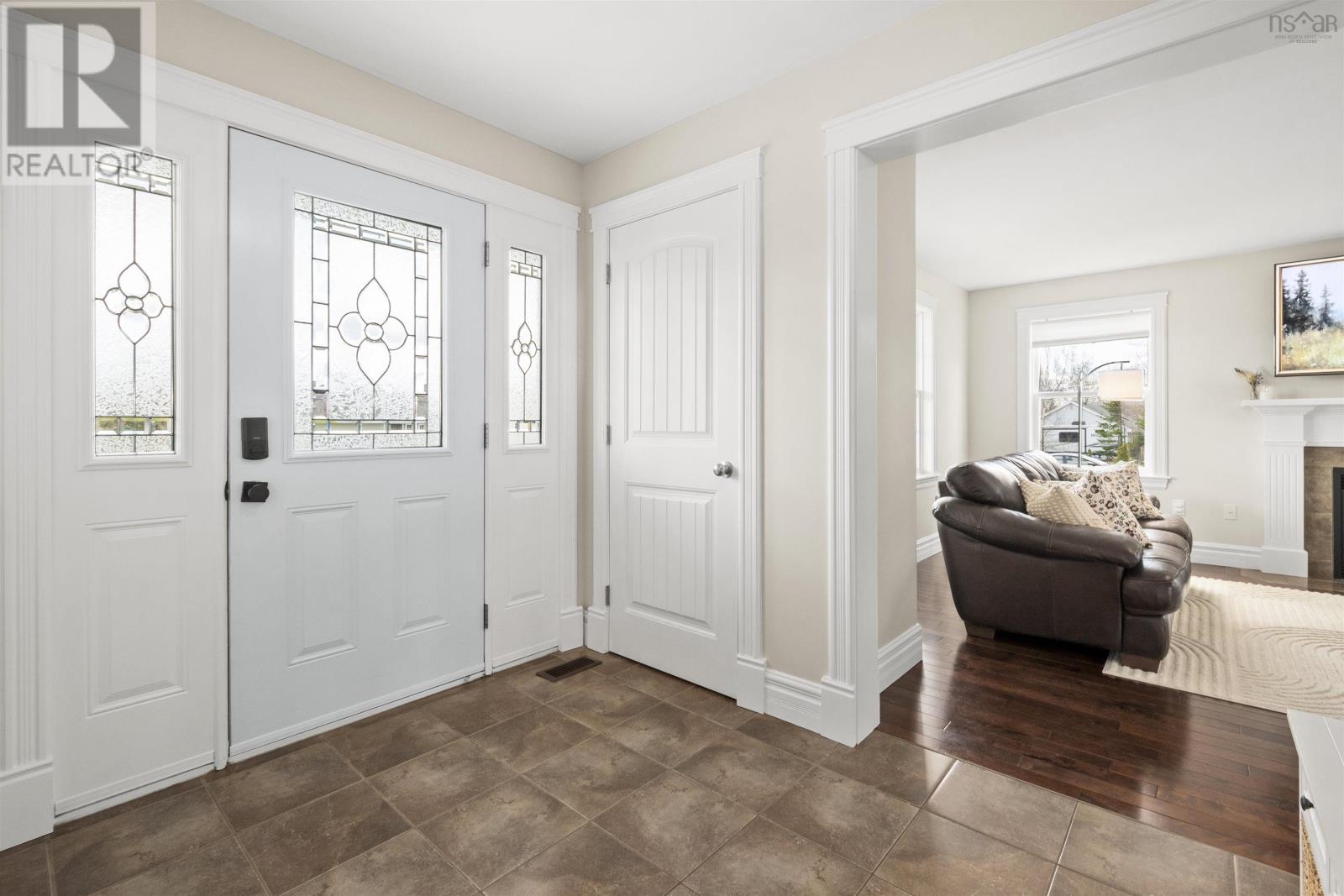 19 Acorn Avenue - 2