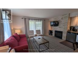 54-203 - 54-203 Deerhurst Drive, Huntsville, ON P1H2E8 Photo 8