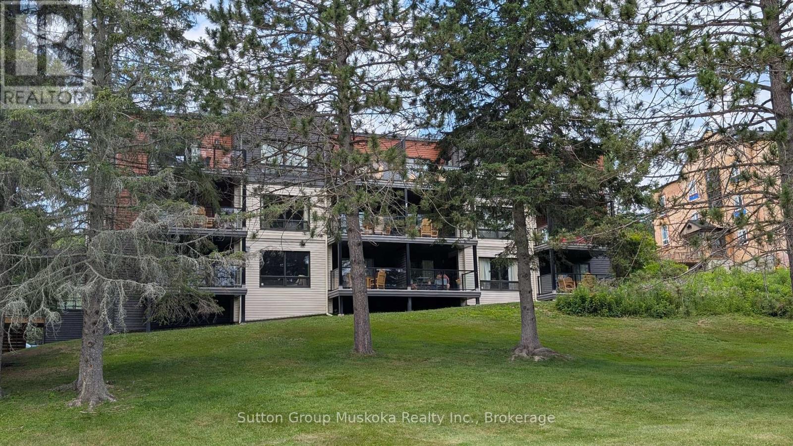 52-205 DEERHURST DRIVE - 1