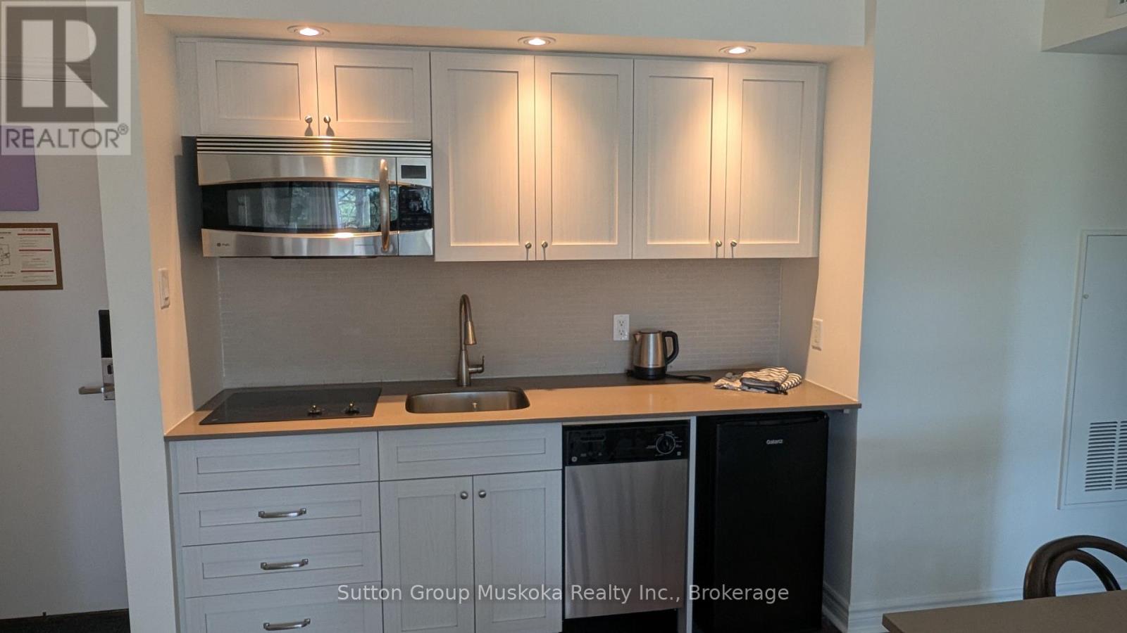 52-205 DEERHURST DRIVE - 16