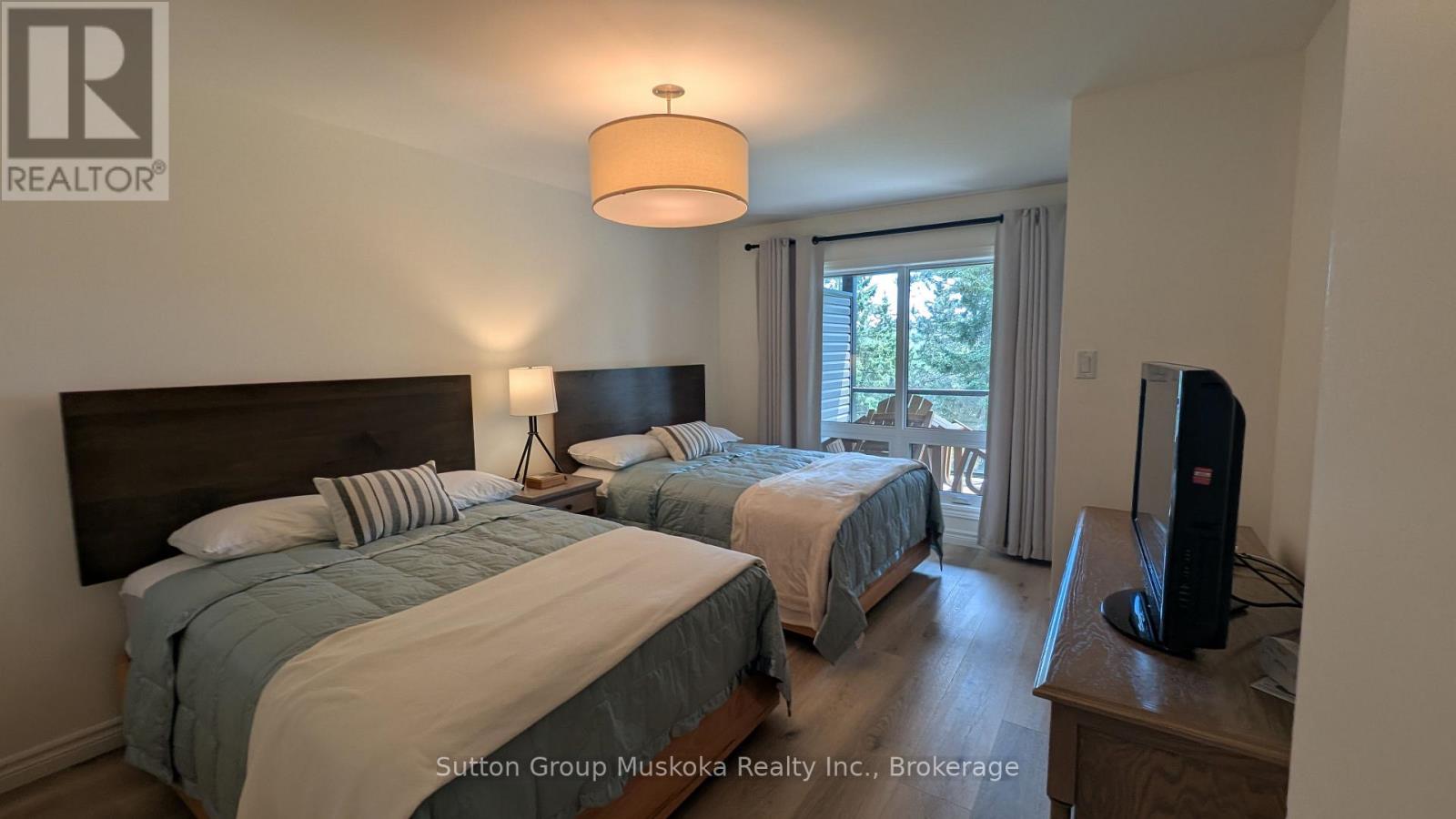 52-205 DEERHURST DRIVE - 8